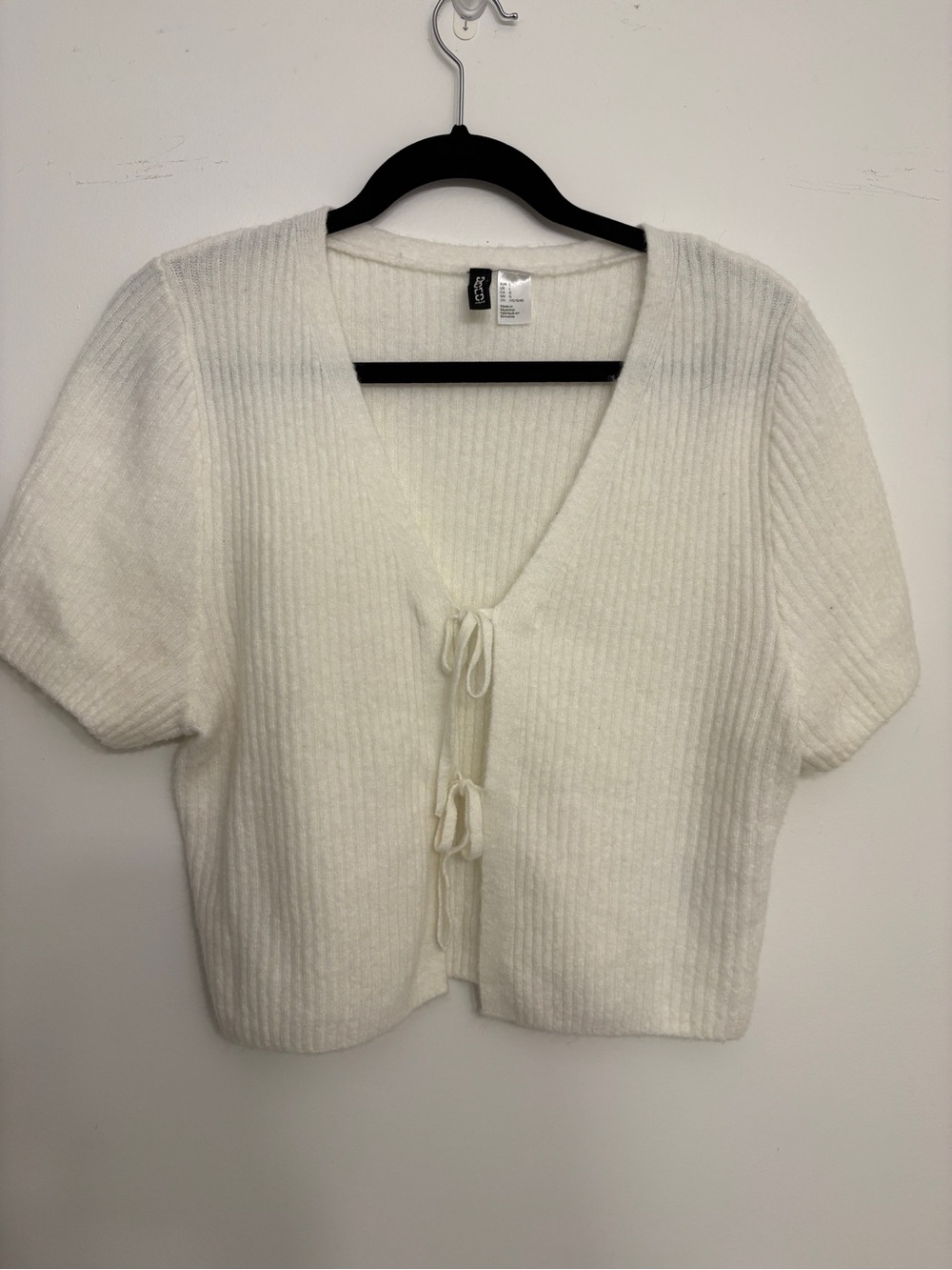 H&M Cream Ribbed Tie-Front Cropped Top - Picture 3 of 4